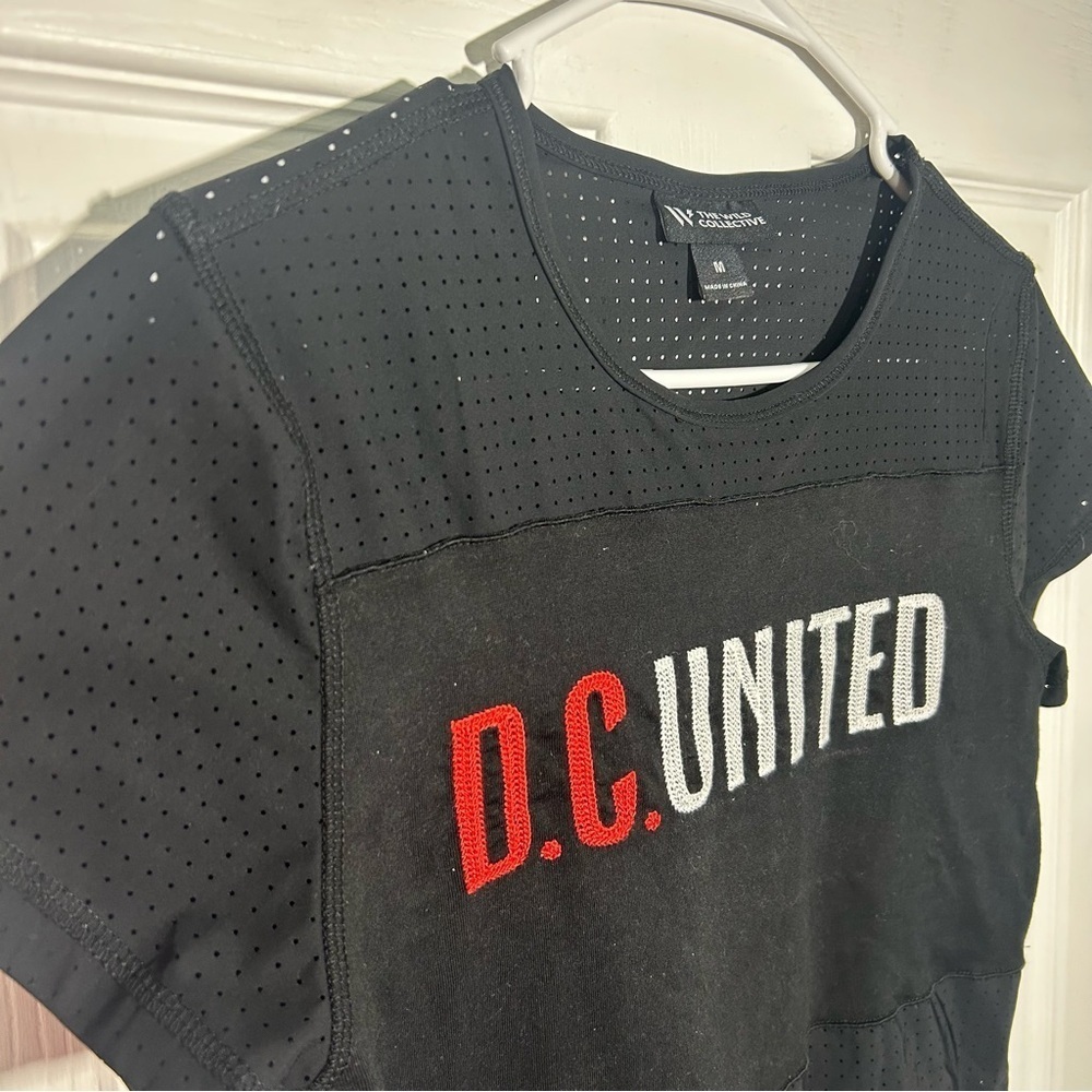 DC United MLS Soccer The Wild Collective Black Perforated Mesh Top Size Medium - Picture 4 of 13